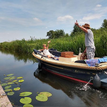 Het Waterhoentje Sint Jansklooster Luaran gambar